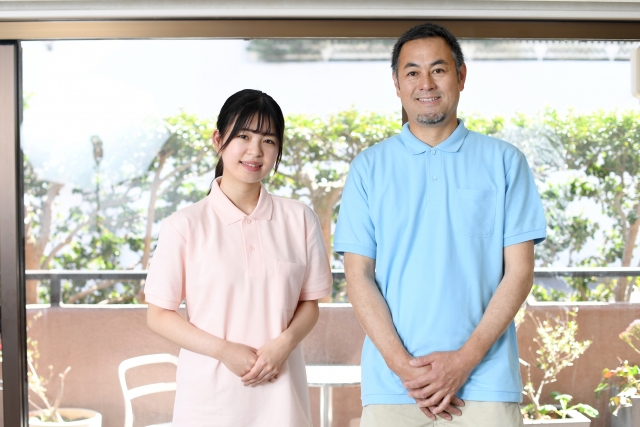 【大手医療福祉グループの介護職員スタッフ】